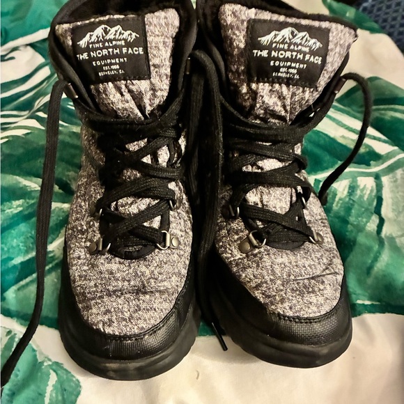 The North Face Other - The North Face Gray Black Winter Boots